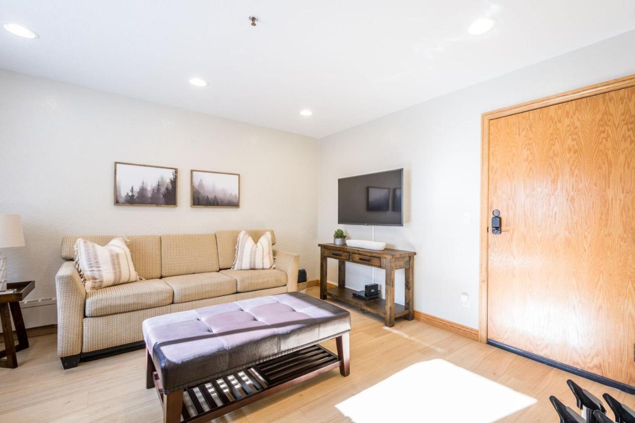 Powder Hound 1 Bedroom Brighton Chalet エクステリア 写真